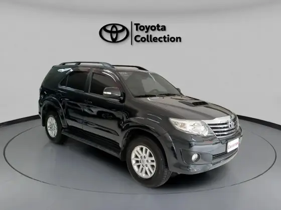 TOYOTA HILUX SW4 3.0 SRV 4X4 16V TURBO INTERCOOLER DIESEL 4P AUTOMÁTICO TOYOTA HILUX SW4 3.0 SRV 4X4 16V TURBO INTERCOOLER DIESEL 4P AUTOMÁTICO