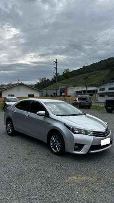 TOYOTA-COROLLA-2015