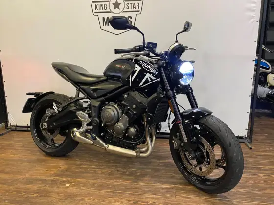 TRIUMPH TRIDENT 660 TRIUMPH TRIDENT 660
