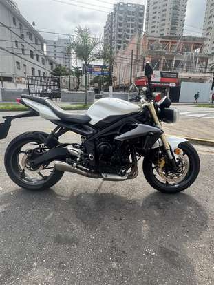 TRIUMPH-STREET TRIPLE 675 ABS TRIUMPH-STREET TRIPLE 675 ABS-2014