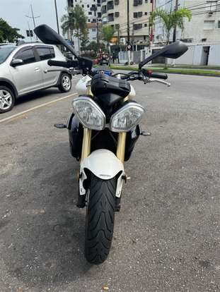 TRIUMPH-STREET TRIPLE 675 ABS TRIUMPH-STREET TRIPLE 675 ABS-2014