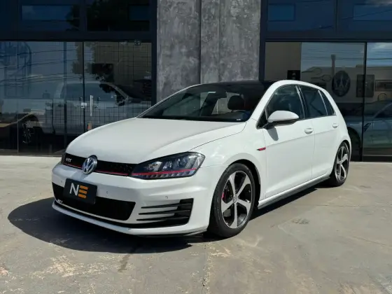 VOLKSWAGEN GOLF 2.0 TSI GTI 16V TURBO GASOLINA 4P AUTOMÁTICO VOLKSWAGEN GOLF 2.0 TSI GTI 16V TURBO GASOLINA 4P AUTOMÁTICO