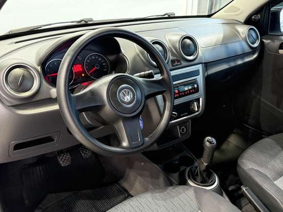 VOLKSWAGEN-SAVEIRO-1.6 MI CS 8V FLEX 2P MANUAL G.VI VOLKSWAGEN-SAVEIRO-2013