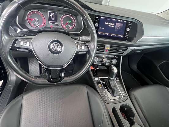VOLKSWAGEN-JETTA-1.4 250 TSI TOTAL FLEX COMFORTLINE TIPTRONIC VOLKSWAGEN-JETTA-2018