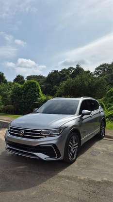 VOLKSWAGEN-TIGUAN-2.0 300 TSI GASOLINA ALLSPACE R-LINE AUTOMÁTICO VOLKSWAGEN-TIGUAN-2023