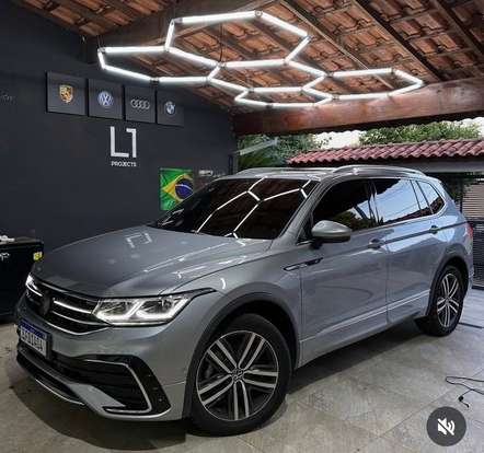 VOLKSWAGEN-TIGUAN-2023