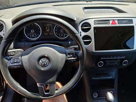VOLKSWAGEN-TIGUAN-2.0 TSI 16V TURBO GASOLINA 4P TIPTRONIC VOLKSWAGEN-TIGUAN-2011