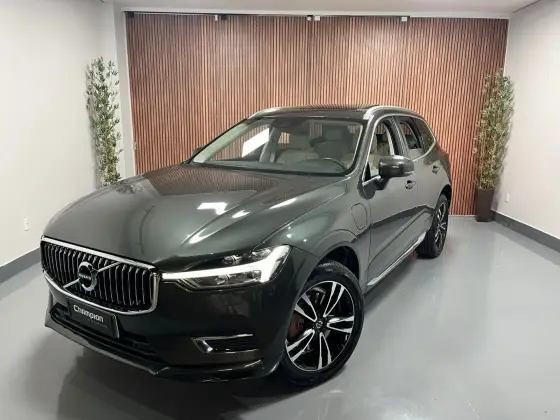 VOLVO XC60 2.0 T8 HYBRID MOMENTUM AWD GEARTRONIC VOLVO XC60 2.0 T8 HYBRID MOMENTUM AWD GEARTRONIC
