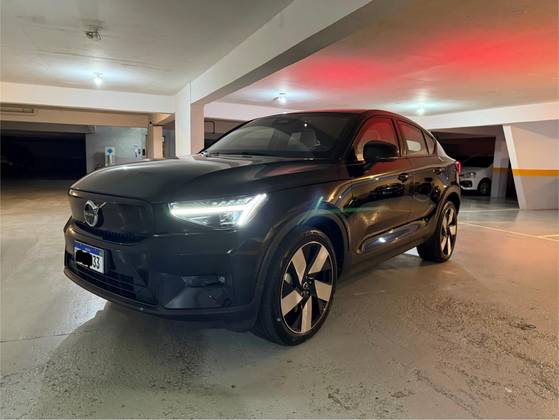 VOLVO C40 P8 RECHARGE TWIN ELECTRIC ULTIMATE AWD