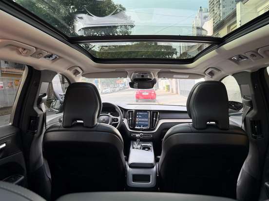 VOLVO-XC60-2.0 T5 GASOLINA INSCRIPTION AWD GEARTRONIC VOLVO-XC60-2018