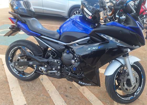YAMAHA XJ6 F 