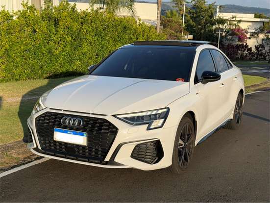AUDI-A3-2022