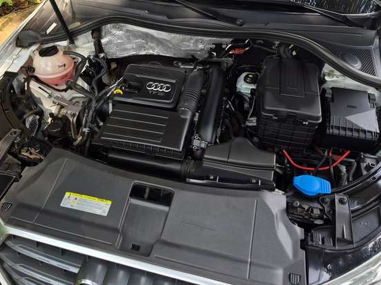 AUDI-Q3-2015