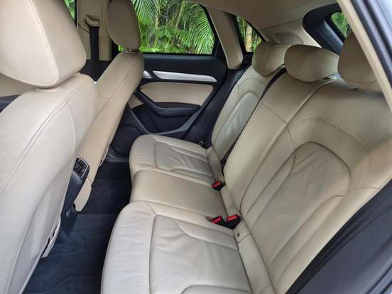 AUDI-Q3-2015