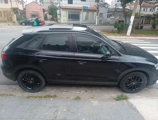 AUDI-Q3-2013