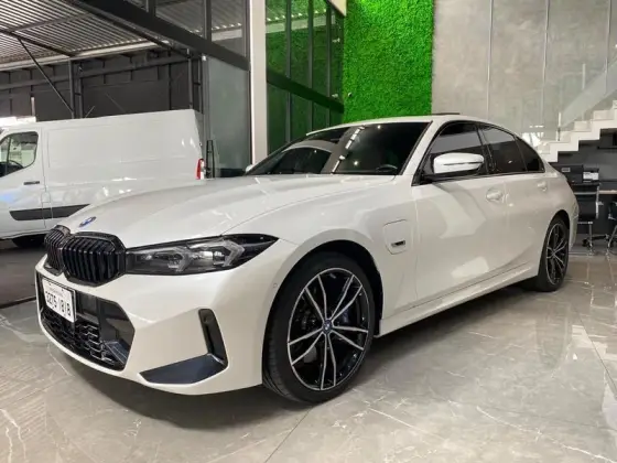 BMW 330e 2.0 16V TURBO HÍBRIDO M SPORT AUTOMÁTICO