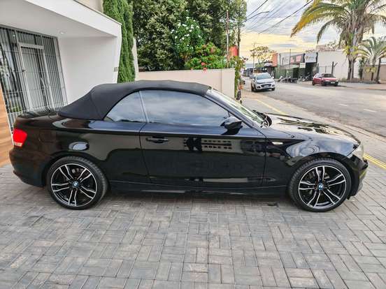 BMW-120i-2009