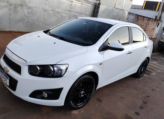 CHEVROLET SONIC 1.6 LTZ SEDAN 16V FLEX 4P AUTOMÁTICO