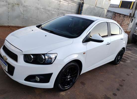 CHEVROLET-SONIC-2012