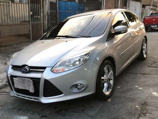 FORD-FOCUS-2.0 SE 16V FLEX 4P POWERSHIFT FORD-FOCUS-2014