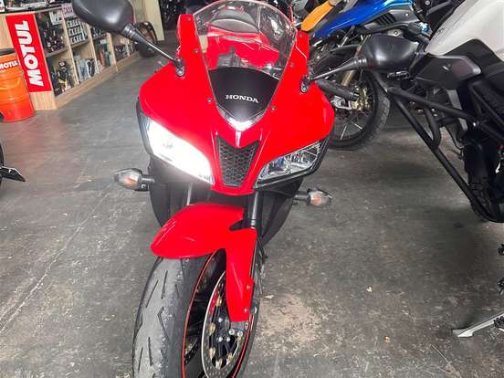 HONDA-CBR 600RR HONDA-CBR 600RR-2008
