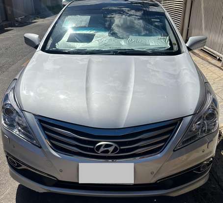 HYUNDAI-AZERA-2015