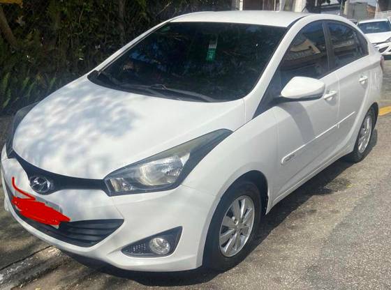 HYUNDAI HB20S 1.6 COMFORT STYLE 16V FLEX 4P MANUAL