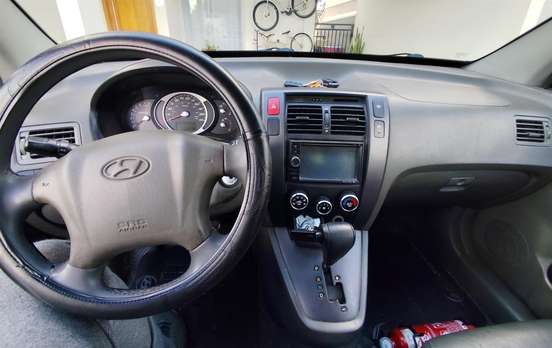 HYUNDAI-TUCSON-2.0 MPFI GL 16V 142CV 2WD GASOLINA 4P AUTOMÁTICO HYUNDAI-TUCSON-2007