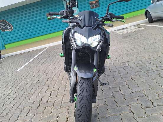KAWASAKI-Z900 KAWASAKI-Z900-2023
