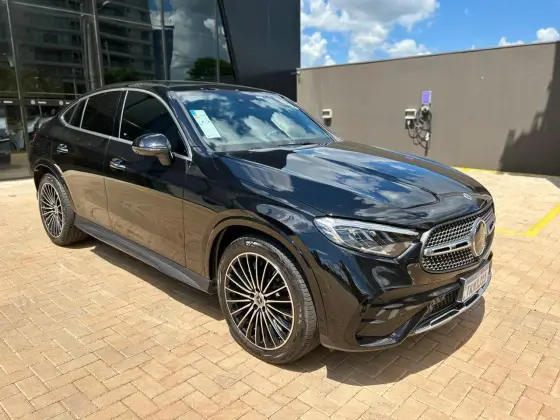 MERCEDES-BENZ GLC 300 2.0 MHEV AMG LINE COUPÉ 4MATIC 9G-TRONIC MERCEDES-BENZ GLC 300 2.0 MHEV AMG LINE COUPÉ 4MATIC 9G-TRONIC
