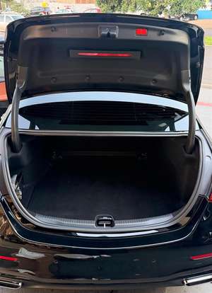 MERCEDES-BENZ-C 300-2023