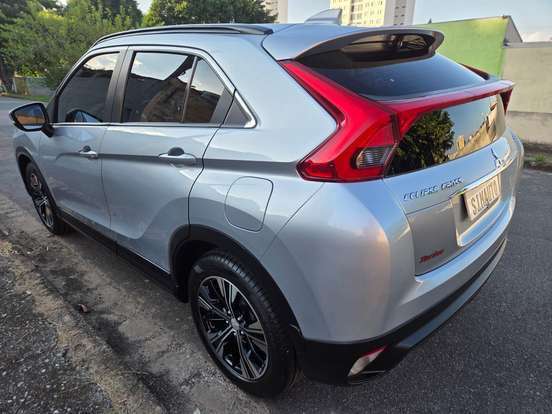 MITSUBISHI-ECLIPSE CROSS-1.5 MIVEC TURBO GASOLINA GLS CVT MITSUBISHI-ECLIPSE CROSS-2020