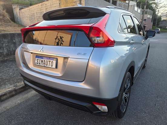 MITSUBISHI-ECLIPSE CROSS-2020