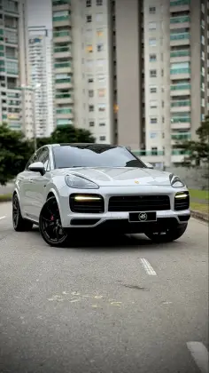 PORSCHE CAYENNE 3.0 V6 E-HYBRID COUPÉ PLATINUM EDITION AWD TIPTRONIC S