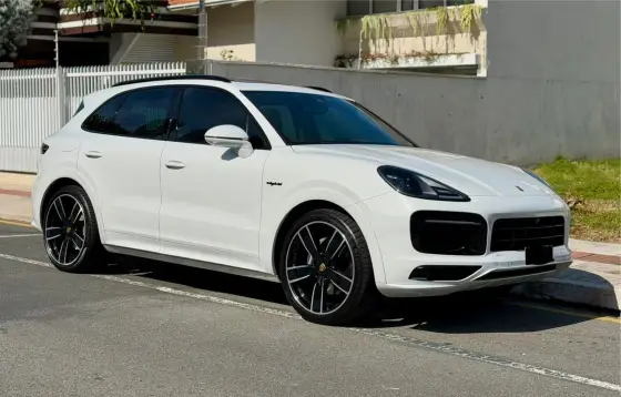 PORSCHE CAYENNE 3.0 V6 E-HYBRID PLATINUM EDITION AWD TIPTRONIC S