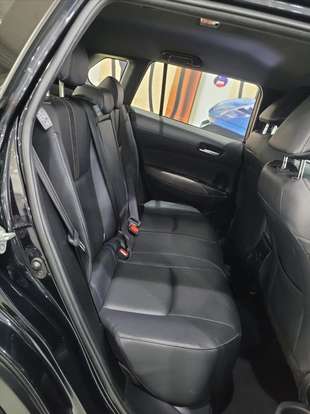 TOYOTA-COROLLA CROSS-2024
