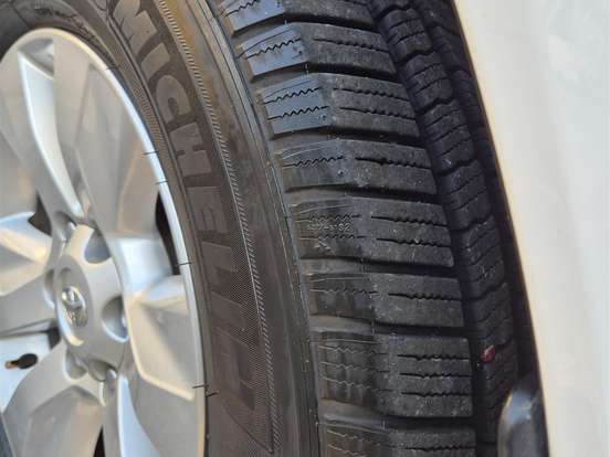 TOYOTA-HILUX-2.8 SR 4X4 CD 16V DIESEL 4P AUTOMÁTICO TOYOTA-HILUX-2019