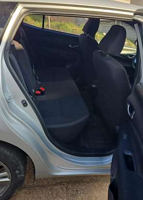 TOYOTA-YARIS-2021