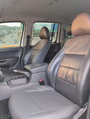 VOLKSWAGEN-AMAROK-2013