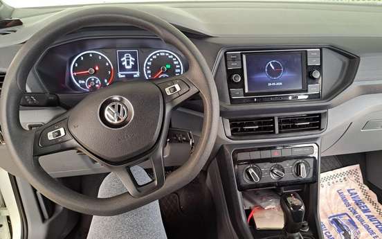 VOLKSWAGEN-T-CROSS-2020