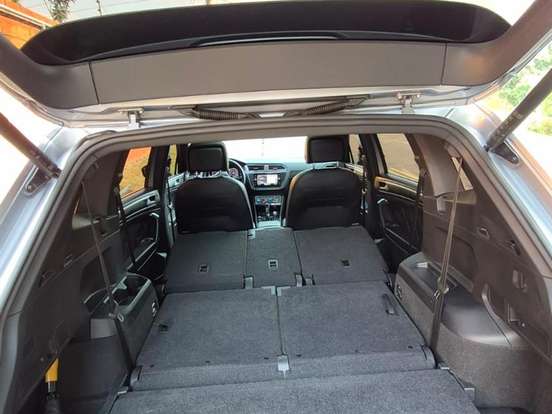 VOLKSWAGEN-TIGUAN-2.0 300 TSI GASOLINA ALLSPACE R-LINE AUTOMÁTICO VOLKSWAGEN-TIGUAN-2023