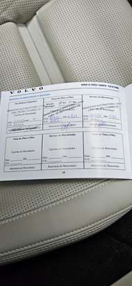 VOLVO-XC60-2024
