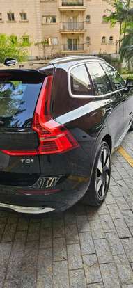 VOLVO-XC60-2024