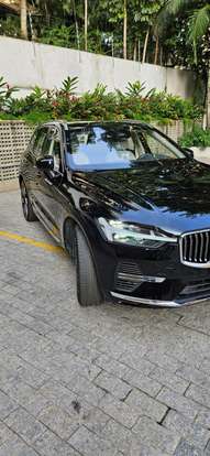 VOLVO-XC60-2024