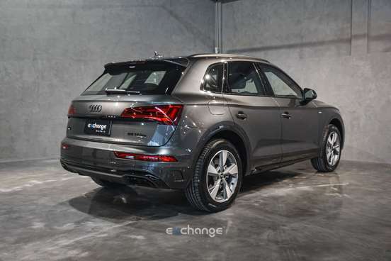 AUDI-Q5-2024