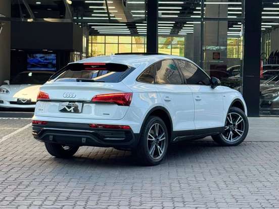 AUDI-Q5-2.0 55 TFSIE PHEV SPORTBACK PERFORMANCE BLACK QUATTRO S TRONIC AUDI-Q5-2022