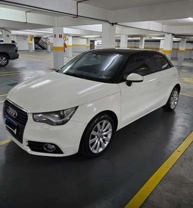 AUDI-A1-2011