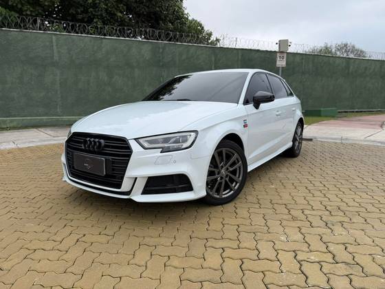 AUDI A3 1.4 TFSI GASOLINA SPORTBACK PRESTIGE PLUS S-TRONIC