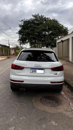 AUDI-Q3-2017