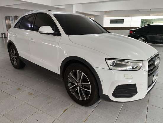 AUDI-Q3-2017